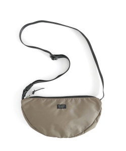 STANDARD SUPPLY / 月形 肩背小包 MOON SHOULDER