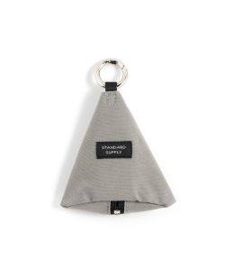 STANDARD SUPPLY / 角形小包 TRIANGLE CHARM POUCH