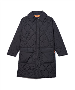 UNIVERSAL OVERALL / 女裝 填充 絎縫 大衣