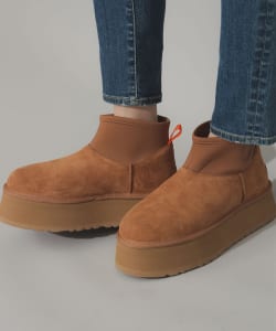 〈WOMEN〉UGG(R) / CLASSIC MINI DIPPER