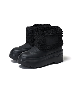 〈WOMEN〉HUNTER / EXPLORER BORN IN SCOTLAND BOUCLE BOOT 毛呢短靴