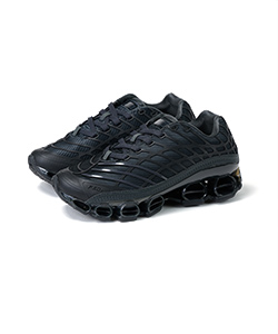 〈WOMEN〉adidas / MEGARIDE F50