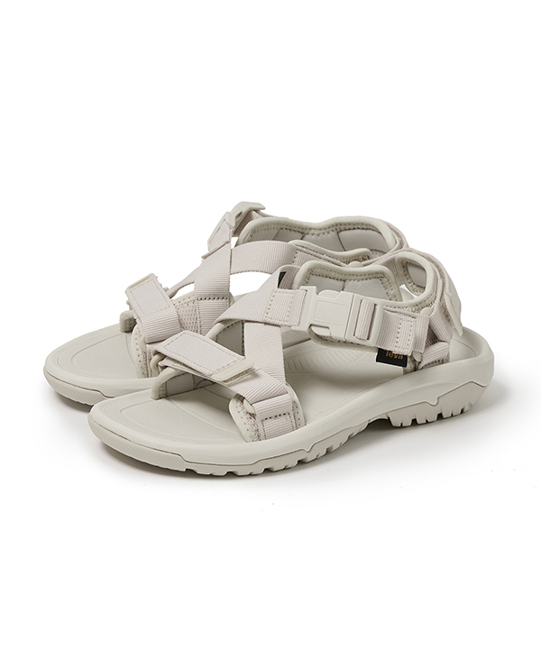 Teva 2025 hurricane white